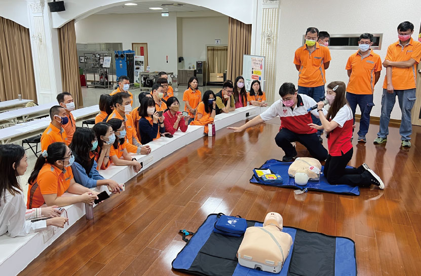 AED+CPR 急救訓練-04.jpg